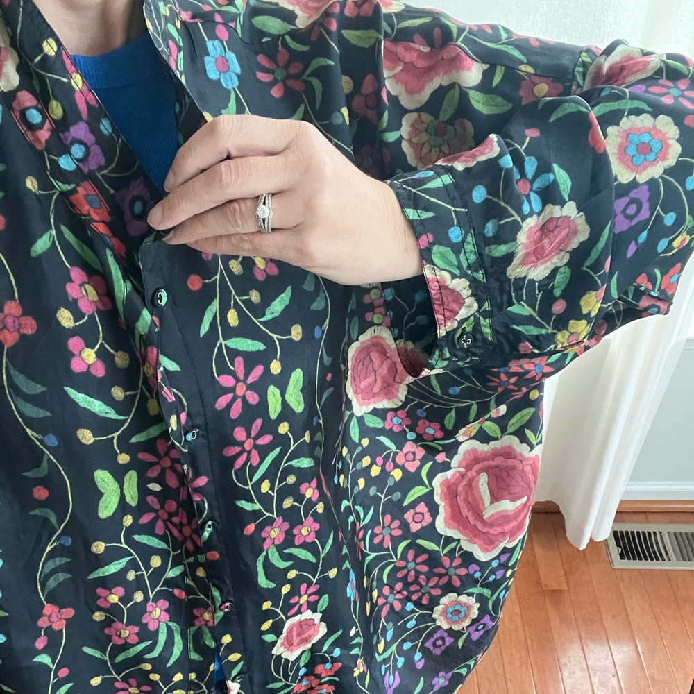 Johnny Was “Emby” Black Floral 100% Silk Blouse 2X